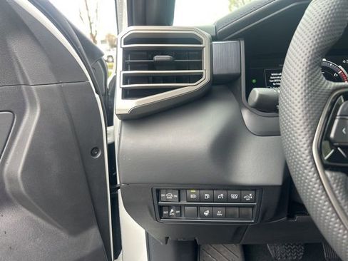 New 2026 Toyota Sequoia Platinum image 24