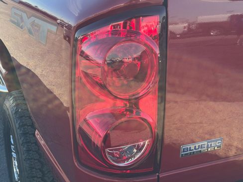 Used 2008 Dodge Ram 2500 Truck SXT image 24