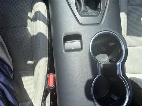 Used 2024 Ford Mustang Premium RWD image 18
