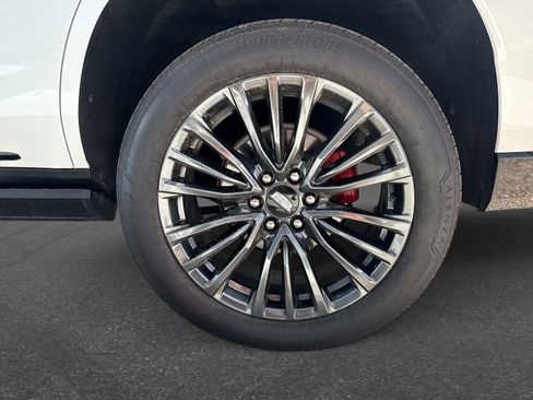 Used 2024 Cadillac Escalade V image 10