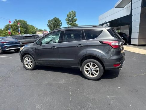 Used 2018 Ford Escape SEL w/ Ford Safe & Smart Package AWD/4WD image 3