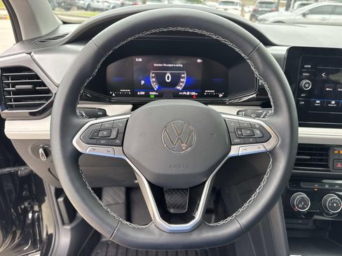 Used 2025 Volkswagen Taos S FWD image 21