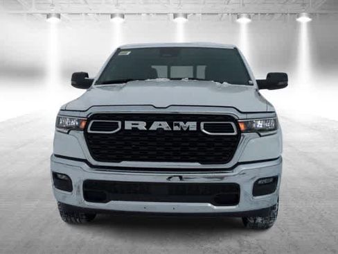 Used 2025 RAM 1500 Big Horn AWD/4WD image 3
