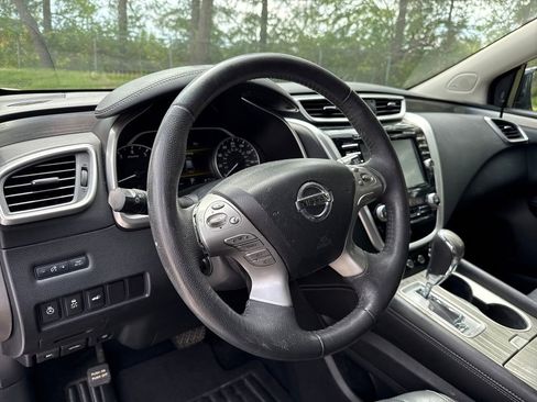 Used 2016 Nissan Murano Platinum w/ Platinum Technology Package AWD/4WD image 14