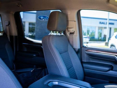 Used 2022 Chevrolet Silverado 1500 LT w/ All Star Edition Plus RWD image 8
