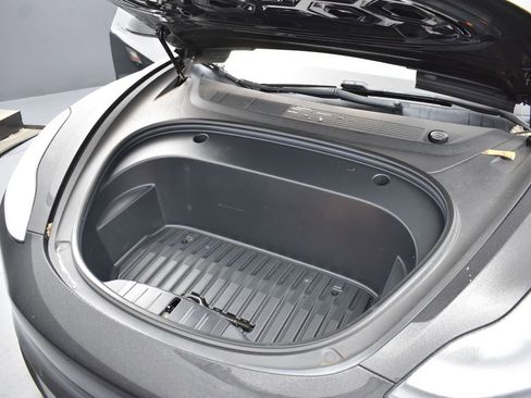 Used 2021 Tesla Model 3 Standard Range Plus image 27