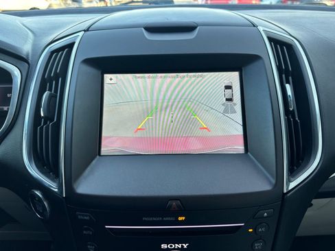 Used 2017 Ford Edge Titanium w/ Technology Package image 25