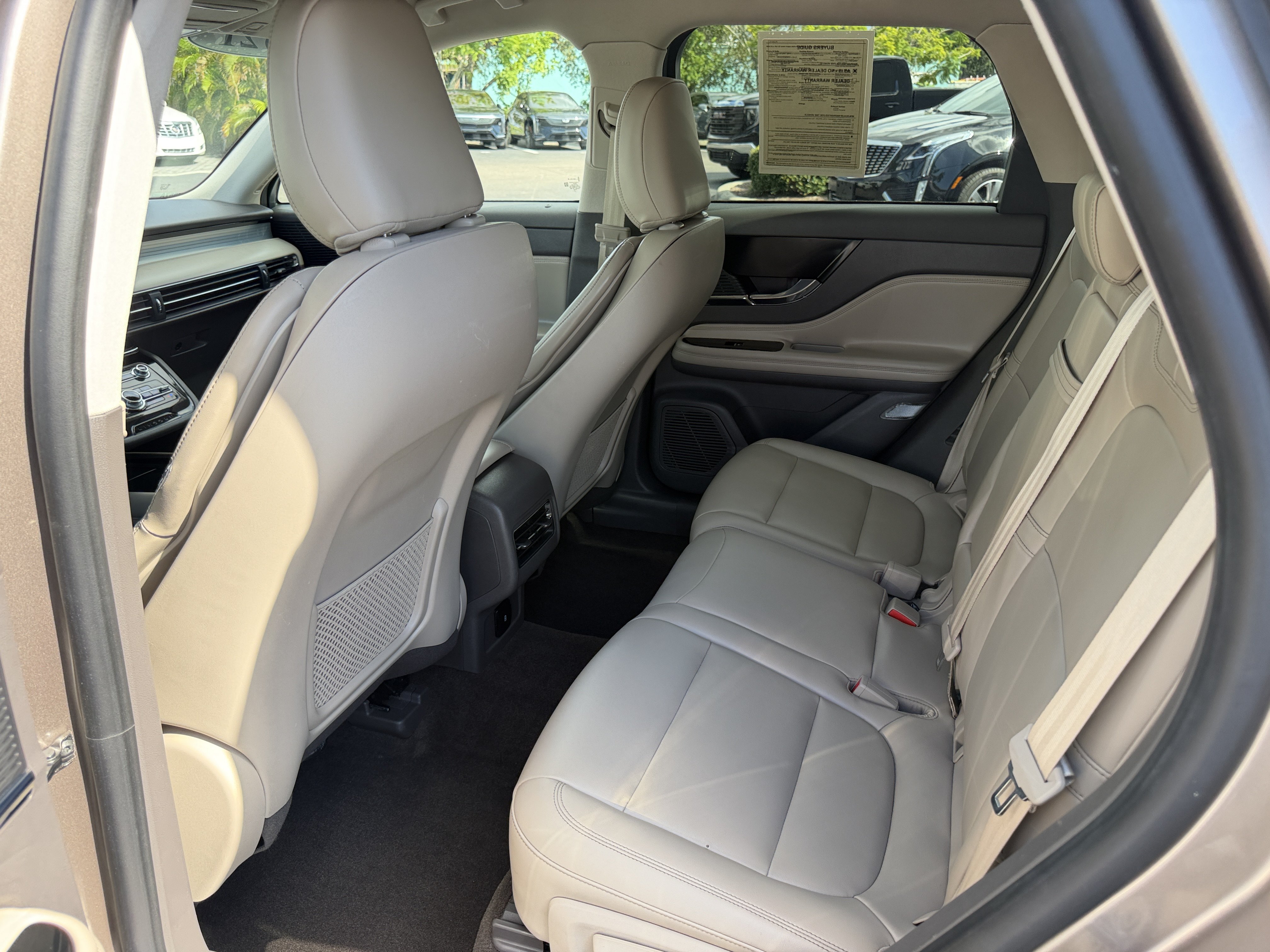 Used 2021 Lincoln Corsair FWD image 18