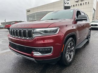 Used 2023 Jeep Wagoneer Series III w/ Preferred Equipment Group video 1