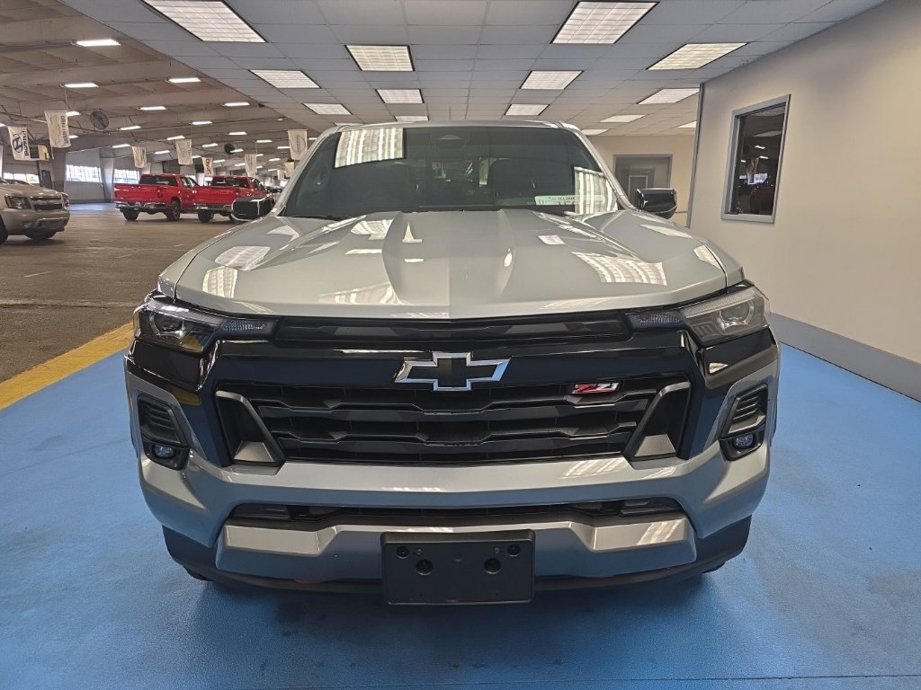 Certified 2024 Chevrolet Colorado Z71 w/ Z71 Convenience Package 2 AWD/4WD image 8
