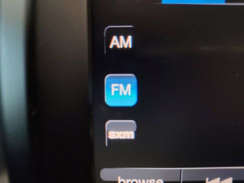 Used 2014 Jeep Cherokee Limited image 16