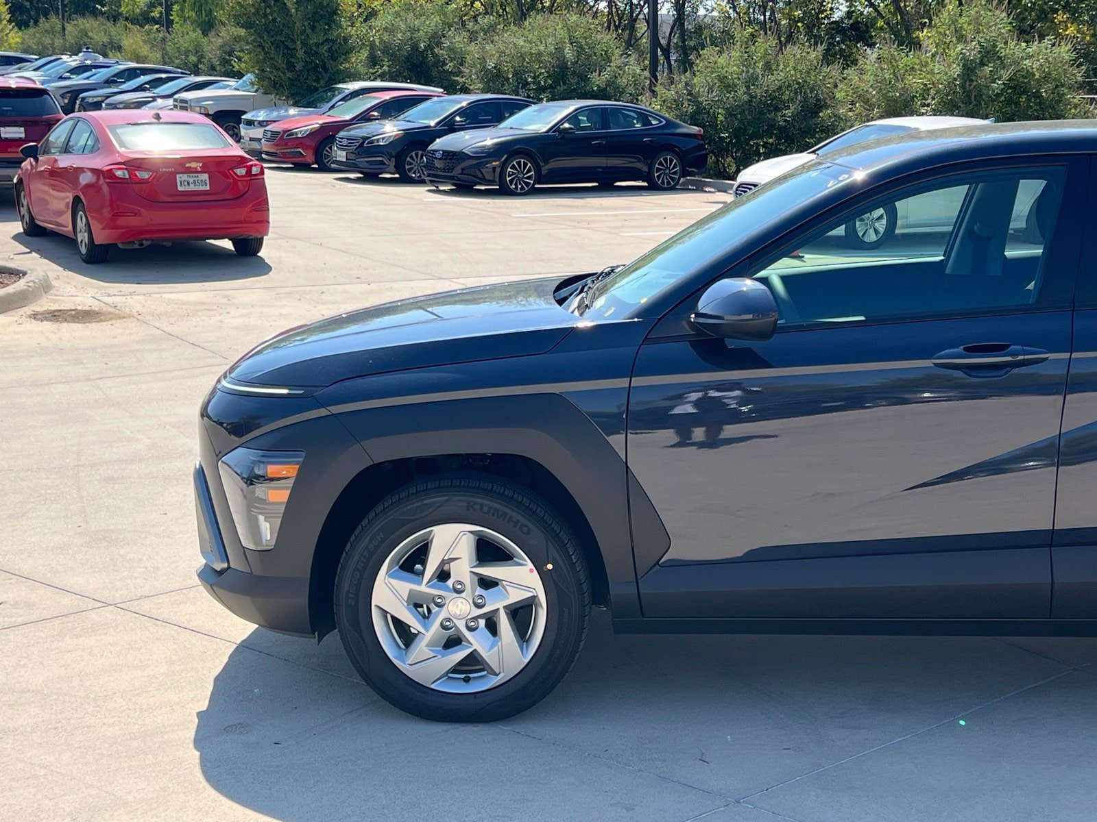 New 2027 Hyundai Kona SE FWD image 7