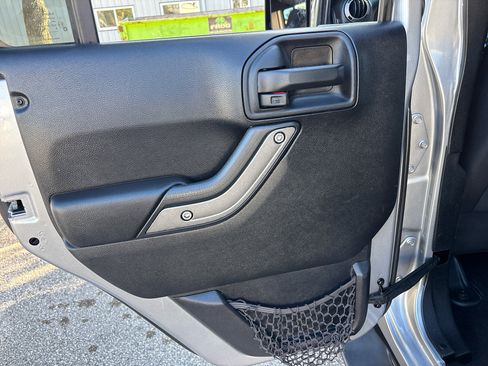 Used 2016 Jeep Wrangler Unlimited Sport w/ Quick Order Package 24S image 30