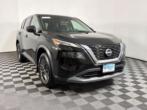 Used 2023 Nissan Rogue S AWD/4WD image 15