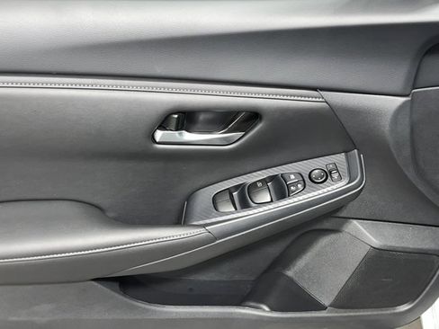 New 2025 Nissan Sentra SV image 19