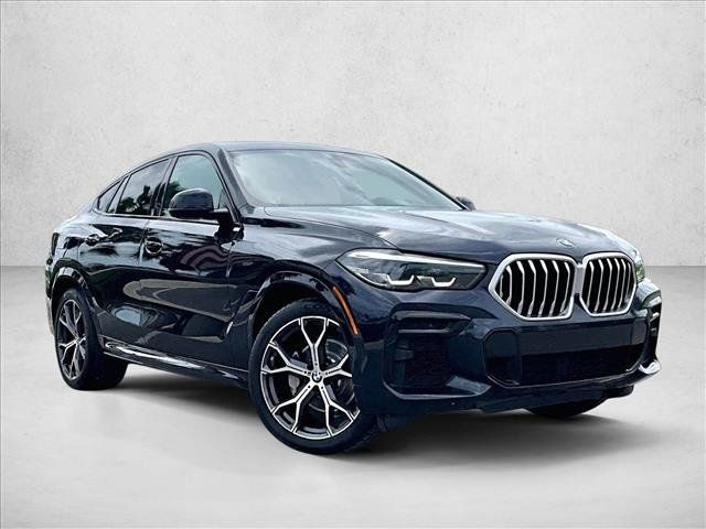 Used 2022 BMW X6 xDrive40i w/ M Sport Package AWD/4WD image 11