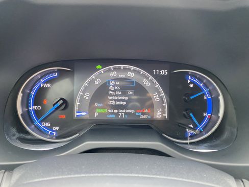 Used 2025 Toyota RAV4 LE image 21