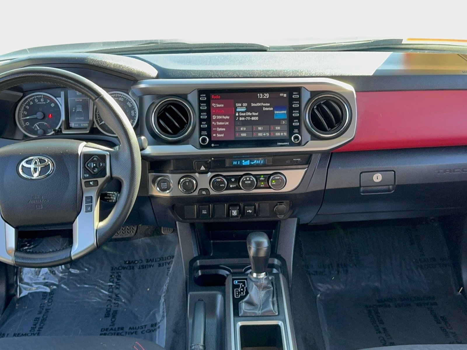 Certified 2023 Toyota Tacoma SR5 AWD/4WD image 17