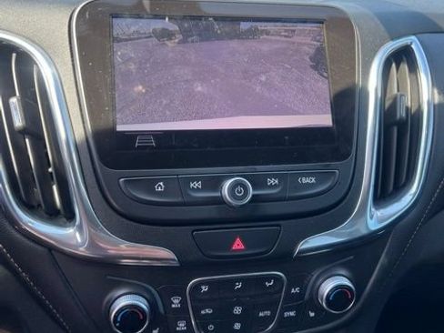 Used 2019 Chevrolet Equinox Premier FWD image 7
