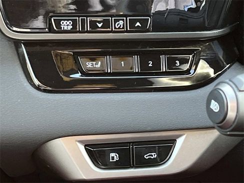 Used 2023 Lexus RX 500h F Sport image 36