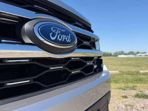 Used 2024 Ford Expedition Max Limited AWD/4WD image 14