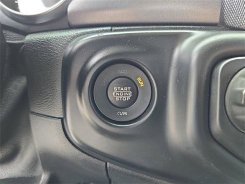 Certified 2021 Jeep Gladiator Mojave image 25