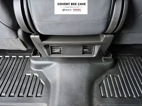 Used 2021 GMC Sierra 1500 2WD Crew Cab w/ Sierra Value Package image 22