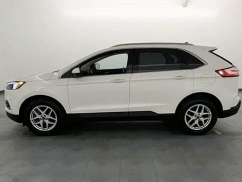 Used 2022 Ford Edge SEL w/ Convenience Package image 5