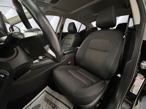 Used 2024 Nissan Altima 2.5 SV w/ SV Premium Package AWD/4WD image 8