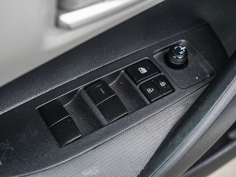 Certified 2021 Toyota Corolla LE image 20