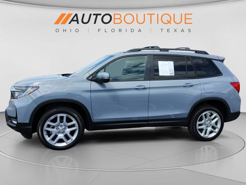 Used 2025 Honda Passport EX-L image 2