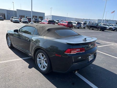 Used 2015 Chevrolet Camaro LT RWD image 6