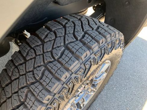 Certified 2026 GMC Sierra 1500 AT4 AWD/4WD image 11