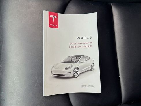Used 2018 Tesla Model 3 Long Range image 50