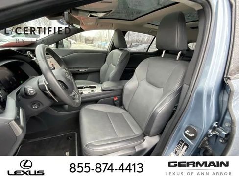 Certified 2023 Lexus RZ 450e Premium image 12