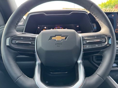 New 2025 Chevrolet Colorado LT w/ LT Convenience Package image 15