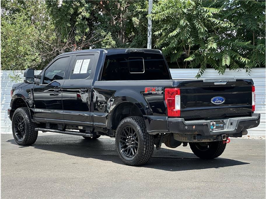 Used 2019 Ford F250 Lariat AWD/4WD image 3