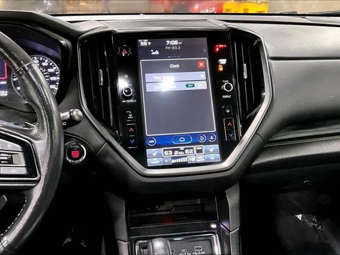 Used 2023 Subaru Ascent Onyx Edition image 7