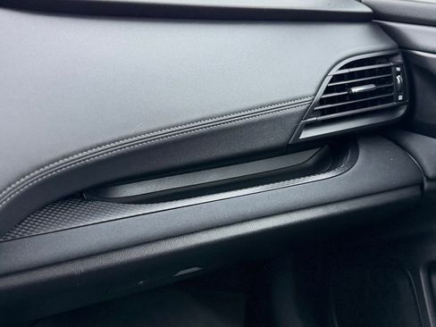 Used 2021 Subaru Outback Premium image 21