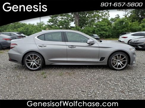 Used 2026 Genesis G70 2.5T Prestige RWD image 6