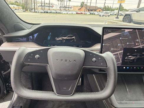 Used 2022 Tesla Model S Standard Range AWD/4WD image 14