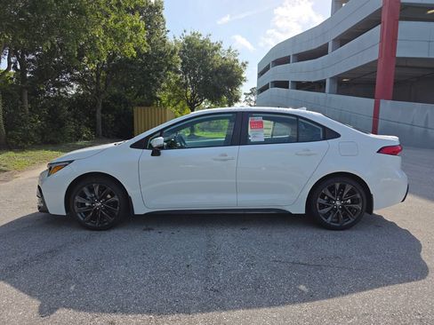 New 2026 Toyota Corolla SE FWD image 8
