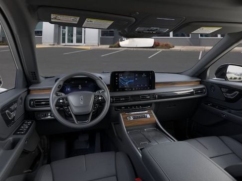 New 2026 Lincoln Aviator Reserve image 9