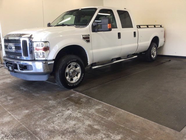 Used 2010 Ford F250 XLT AWD/4WD image 3
