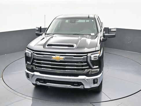 New 2026 Chevrolet Silverado 2500 LTZ w/ LTZ Convenience Package AWD/4WD image 65