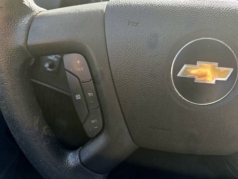 Used 2019 Chevrolet Express 3500 LT w/ LT Preferred Equipment Group image 19