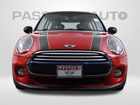 Used 2015 MINI Cooper 2-Door Hardtop FWD image 2