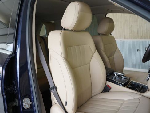 Used 2018 Mercedes-Benz GLE 350 4MATIC image 29