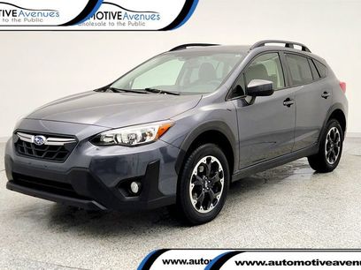 Used 2022 Subaru Crosstrek 2.0i Premium w/ Moonroof Package