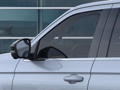 New 2026 Ford Expedition Active RWD image 22